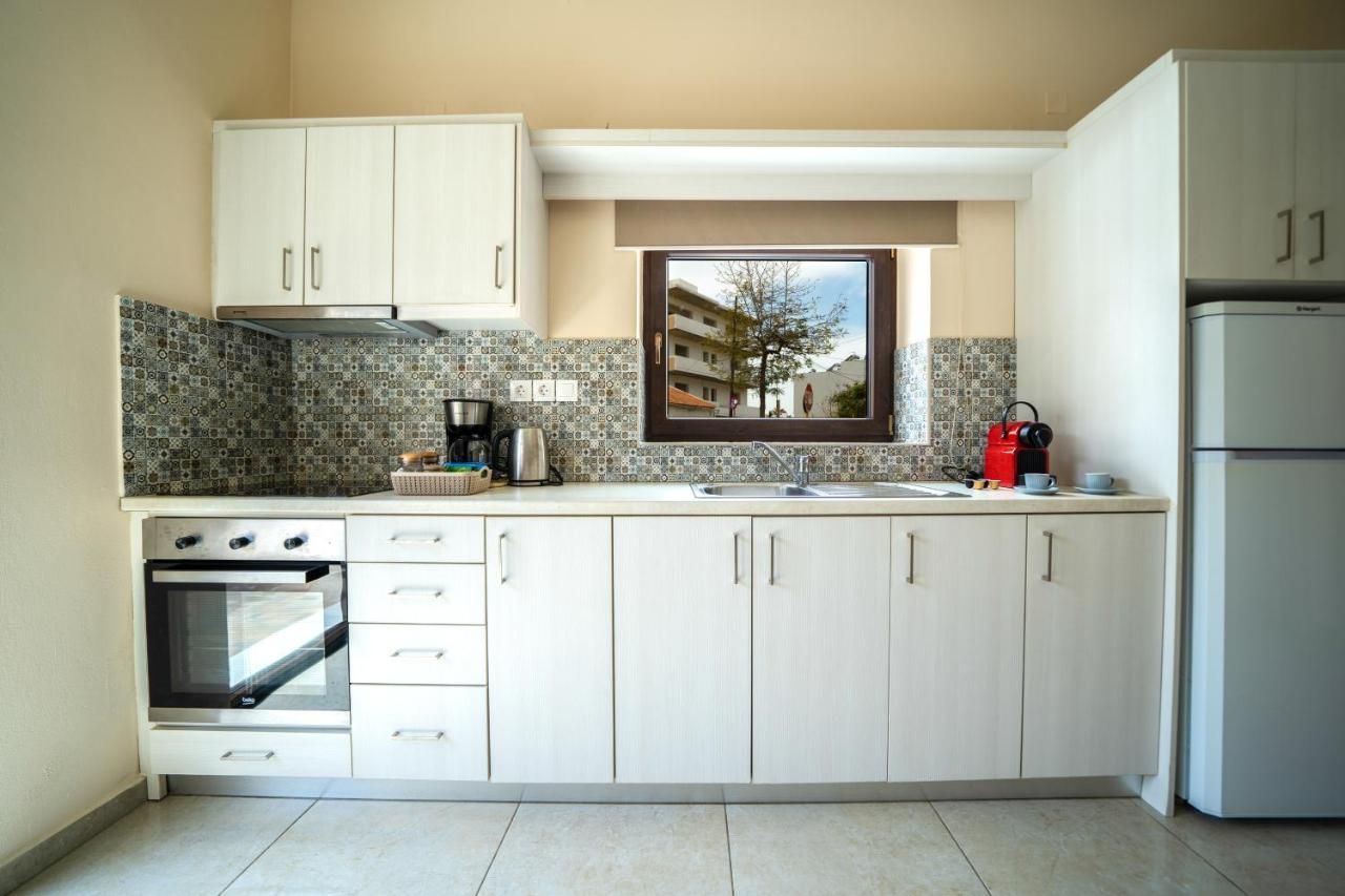 Iro City And Beach Boutique Homes خانيا المظهر الخارجي الصورة
